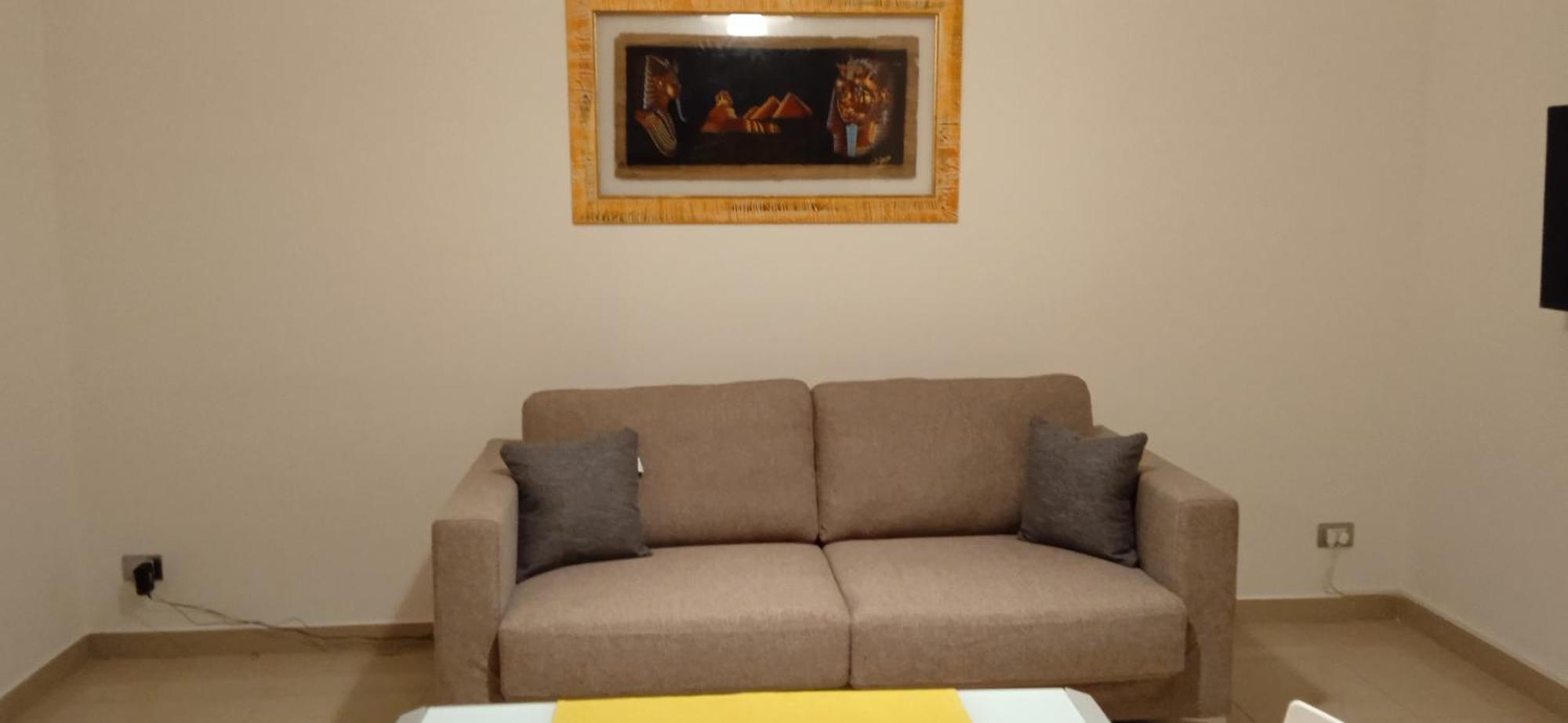 Apartment Sweet Holidays *
